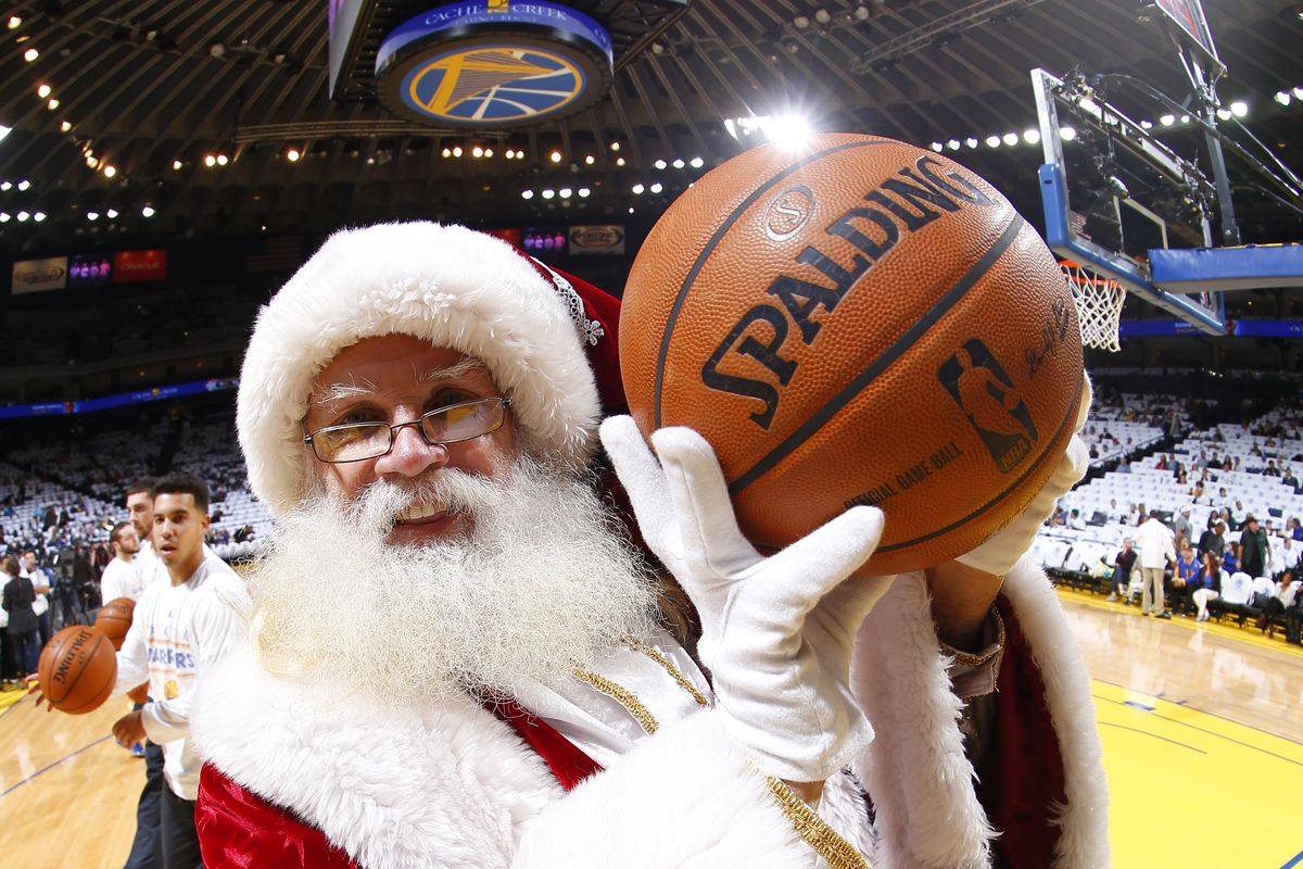 Would a Christmas start to the season benefit the Warriors?